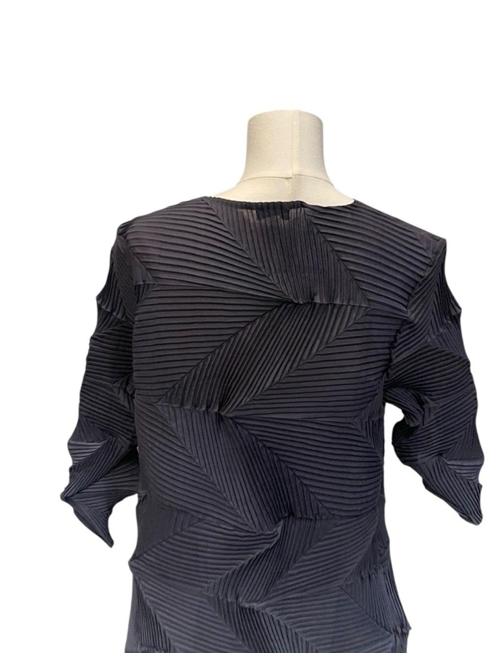 Alquema Annie Pleated Textured Shift Dress View 5